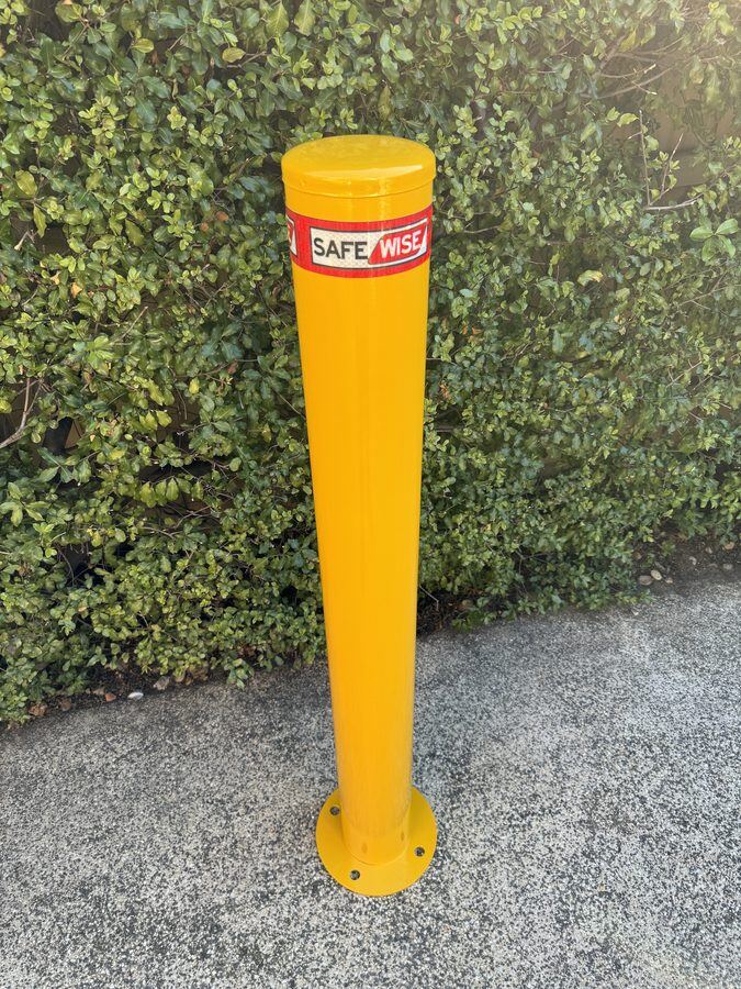 140mm fixed surface-mount safety bollard